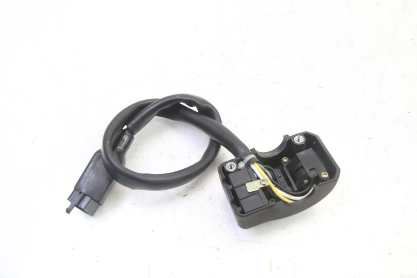 photo de LEFT SWITCH PEUGEOT STREETZONE I NAKED 2T 50 (2018 - 2020) - Technical close-up