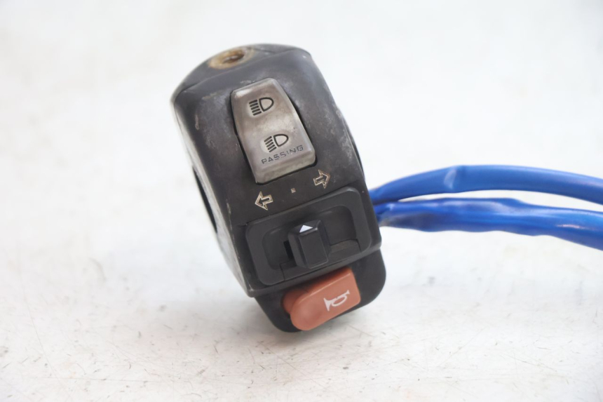 photo de LEFT SWITCH KYMCO SUPER 8 2T 50 (2007 - 2013) - Component detail