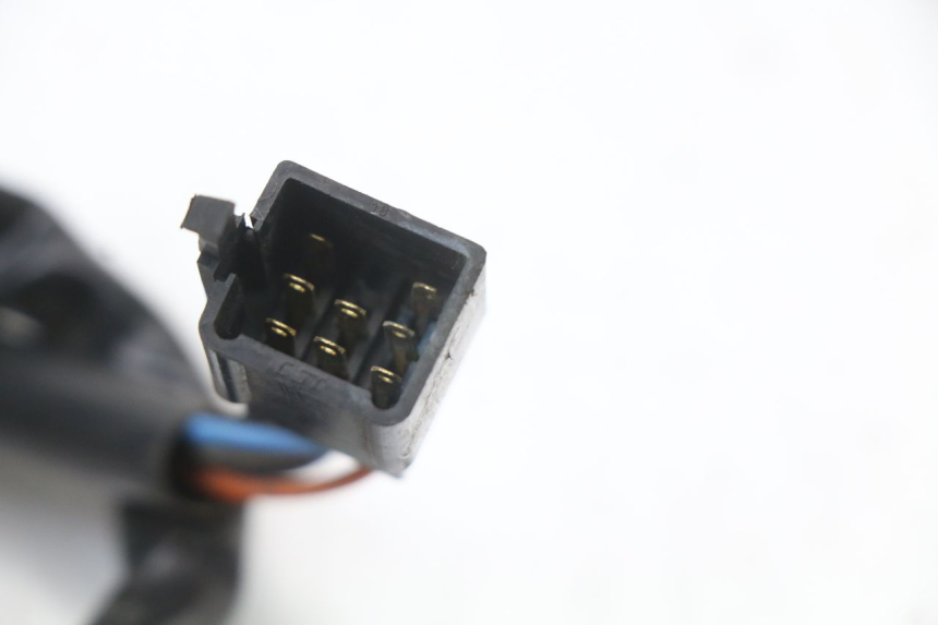 photo de LEFT SWITCH KYMCO SUPER 8 4T 50 (2021 - 2024) - Fixing points details