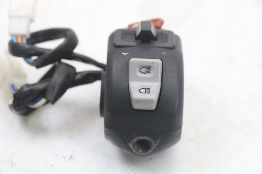 photo de LEFT SWITCH KYMCO SUPER 8 125 (2008 - 2015) - Alternative perspective