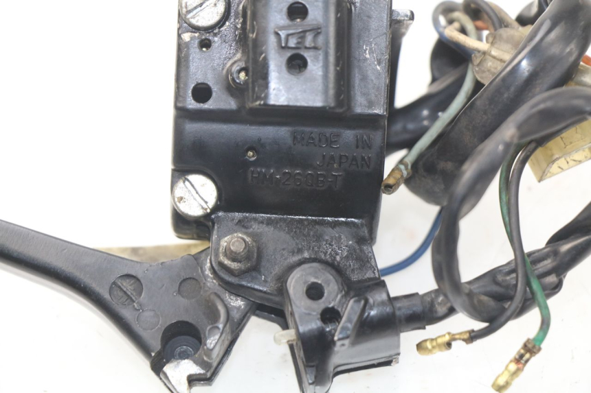 photo de LEFT SWITCH PEUGEOT SX 80 (1986 - 1995) - Zoom on usage condition