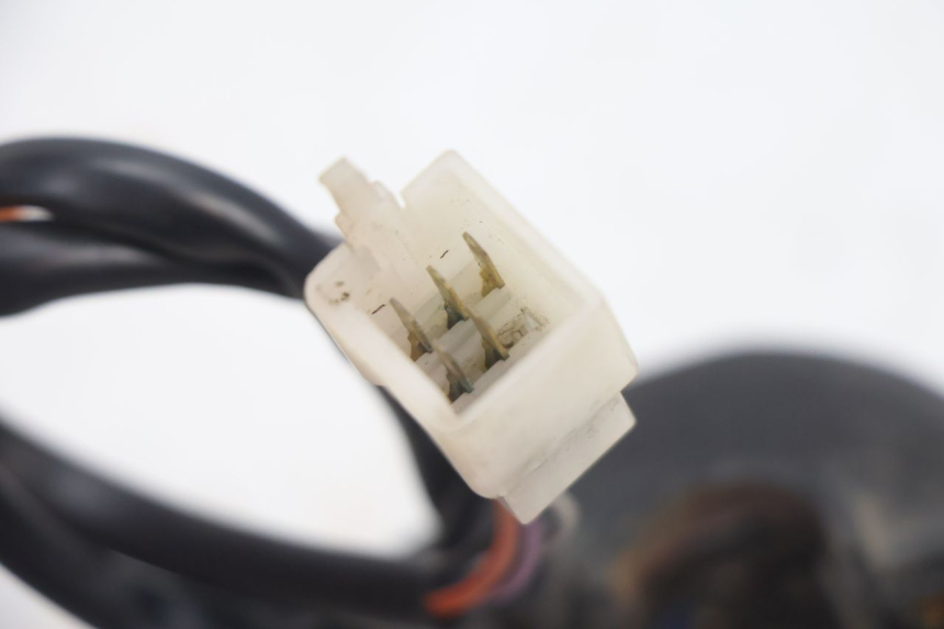 photo de LEFT HANDLEBAR SWITCH PEUGEOT TKR TREKKER FURIOUS 50 (2005 - 2014) - Technical close-up