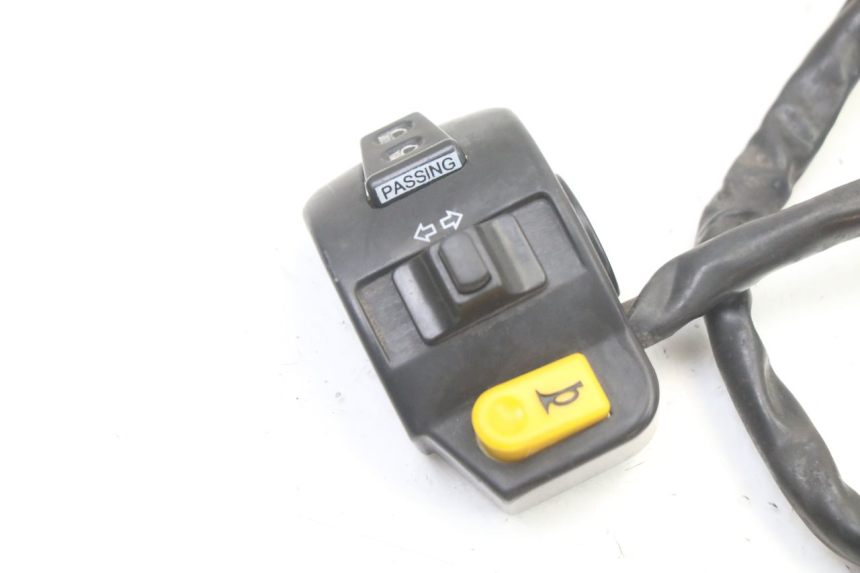 photo de LEFT HANDLEBAR SWITCH PEUGEOT VIVACITY NEW 2T 50 (2008 - 2017) - Component detail