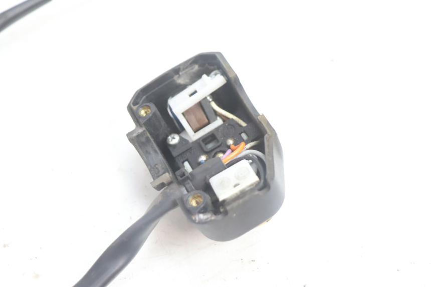 photo de LEFT SWITCH PEUGEOT VIVACITY 100 (1999 - 2008) - Product overview