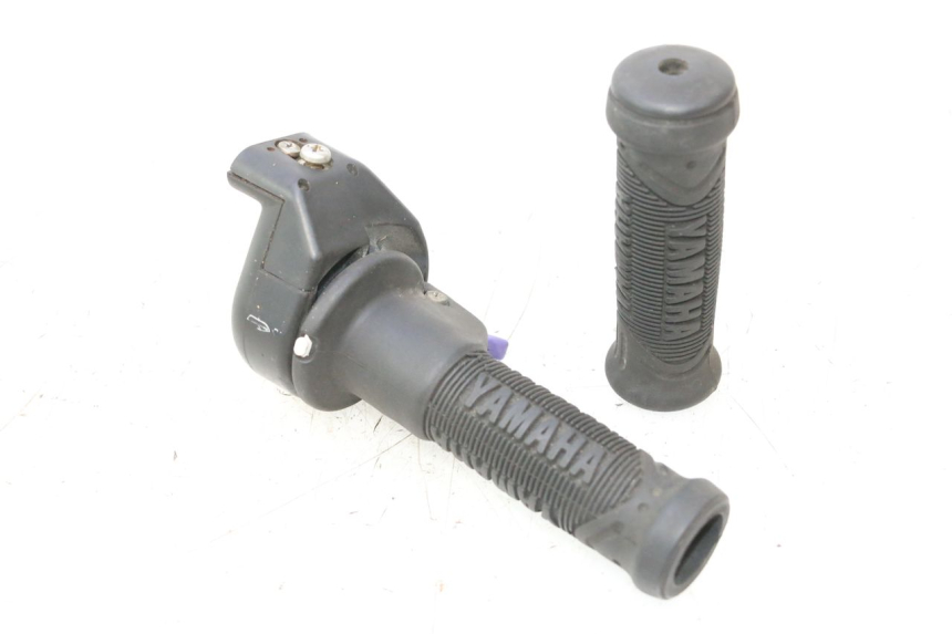 photo de LEFT SWITCH YAMAHA WAVE RUNNER GP R 1200 (2000 - 2003) - Component detail