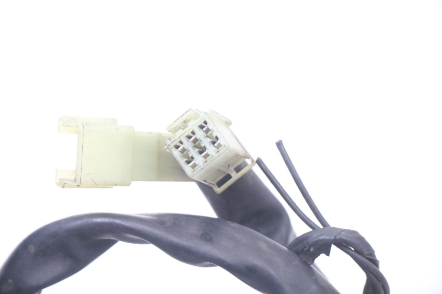 photo de LEFT SWITCH YAMAHA X-MAX XMAX ABS 250 (2010 - 2012) - Additional view of the item