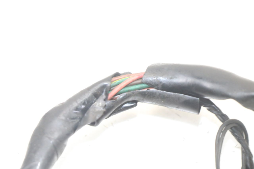 photo de LEFT SWITCH YAMAHA X-MAX XMAX ABS 250 (2010 - 2012) - Surface and material condition