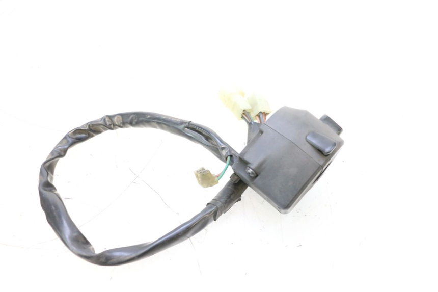 photo de LEFT HANDLEBAR SWITCH YAMAHA X-MAX XMAX 125 (2010 - 2013) - Alternative perspective