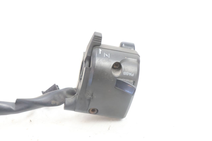 photo de LEFT SWITCH YAMAHA XJR 1300 (1998 - 2002) - Technical close-up