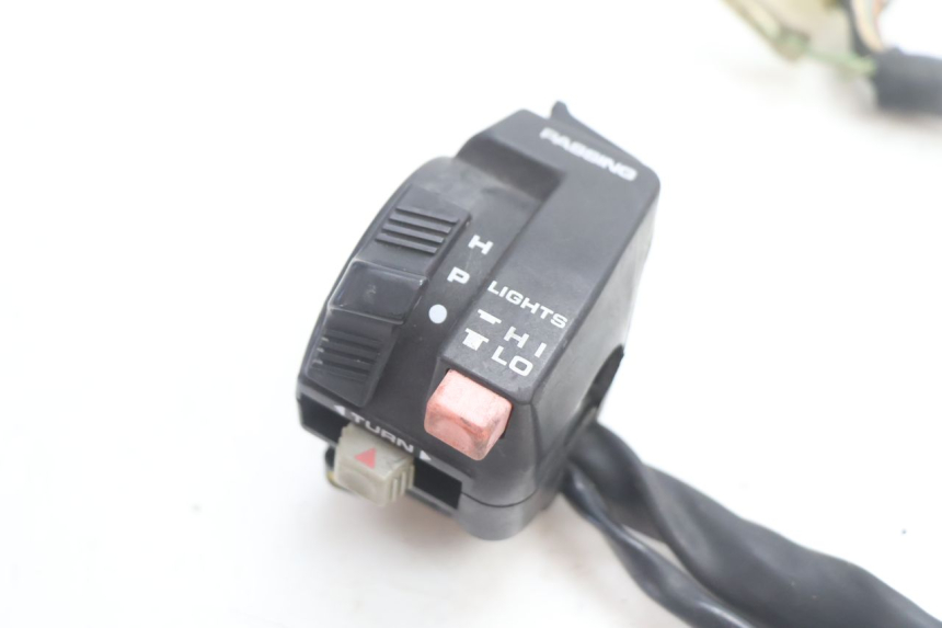 photo de LEFT SWITCH HONDA XRV AFRICA TWIN 750 (1990 - 1992) - Alternative perspective