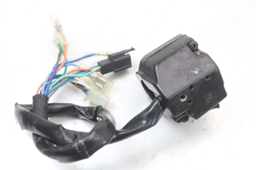 photo de LEFT SWITCH SYM XS 125 (2007 - 2016) - Technical close-up