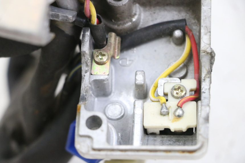 photo de LEFT SWITCH YAMAHA XVS DRAG STAR DRAGSTAR 650 (1997 - 2007) - Component detail