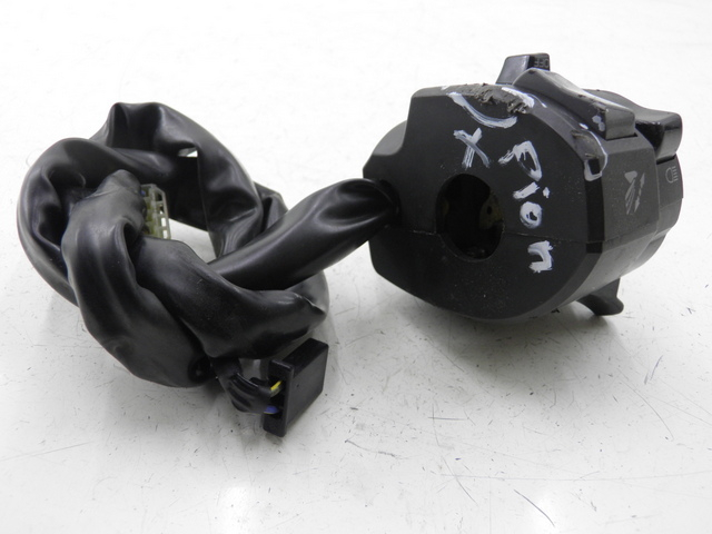 photo de LEFT SWITCH YAMAHA FJR 1300 (2004 - 2005) - Product overview