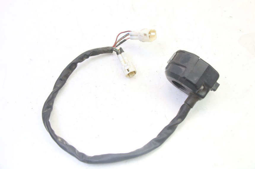 photo de LEFT SWITCH YAMAHA YFM R RAPTOR 250 (2008 - 2014) - Fixing points details
