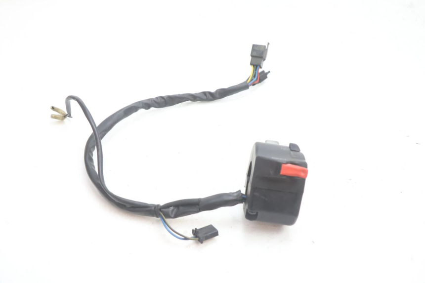 photo de LEFT SWITCH YAMAHA YZF R GENESIS 750 (1993 - 1998) - Alternative perspective