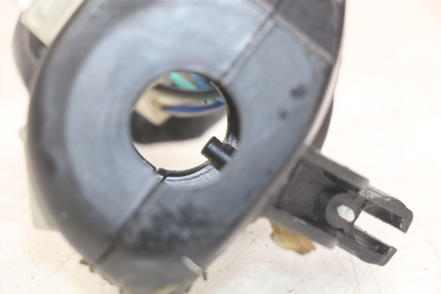 photo de LEFT HANDLEBAR SWITCH UNIVERSAL BIKE ZN50QT-11B 50 (2018 - 2021) - Component detail