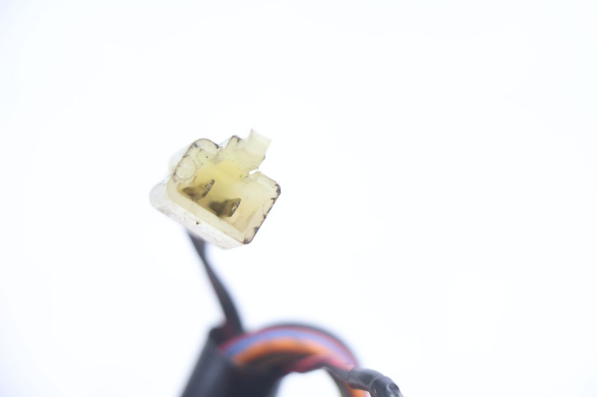 photo de LEFT SWITCH KAWASAKI ZX-6R ZX6R 600 (2000 - 2002) - Fixing points details