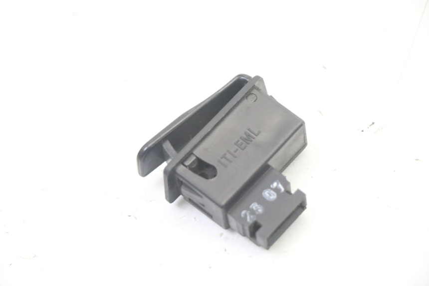 photo de HORN SWITCH APRILIA ATLANTIC 125 (2003 - 2009) - Zoom on usage condition