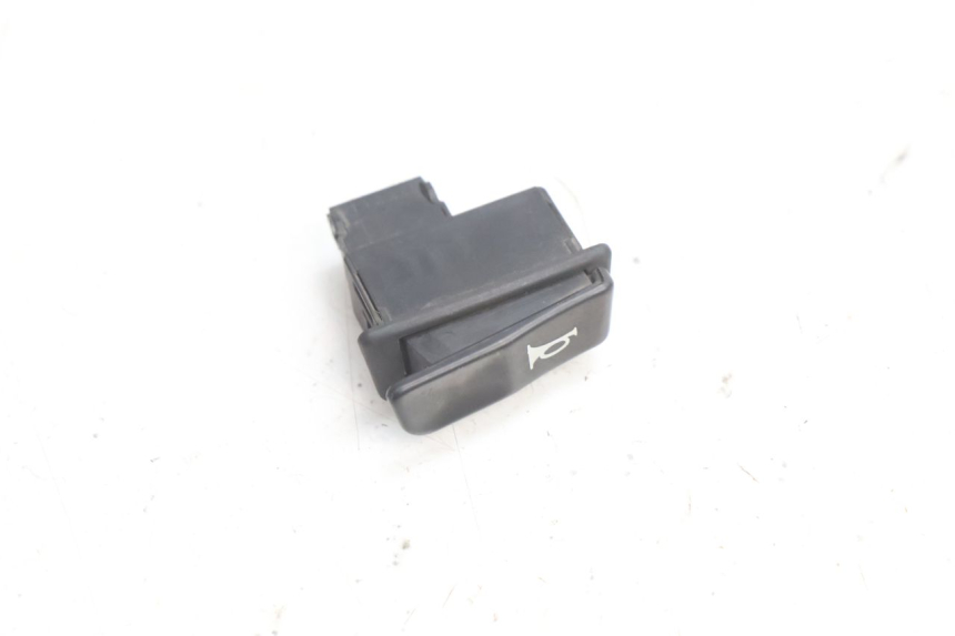 photo de HORN SWITCH APRILIA ATLANTIC S 125 (2010 - 2013) - Component detail