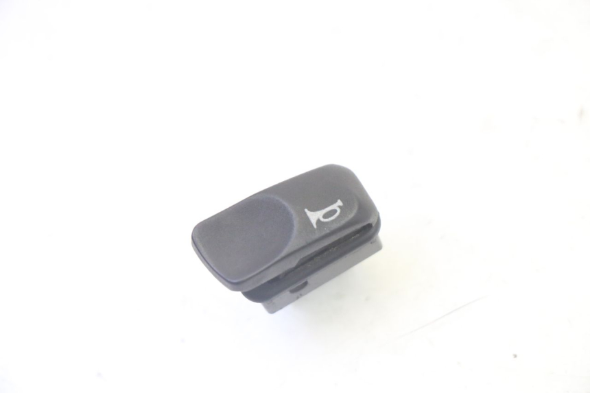 photo de HORN SWITCH SUZUKI BURGMAN 125 (2007 - 2014) - Main view