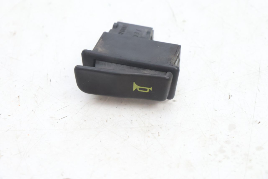 photo de HORN SWITCH HONDA FES PANTHEON 125 (2003 - 2007) - Main view