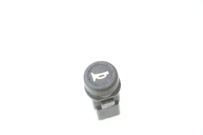 photo de HORN SWITCH PIAGGIO FLY 2T 50 (2004 - 2017) - Component detail