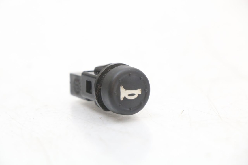 photo de HORN SWITCH PIAGGIO FLY 4T 50 (2004 - 2010) - Component detail