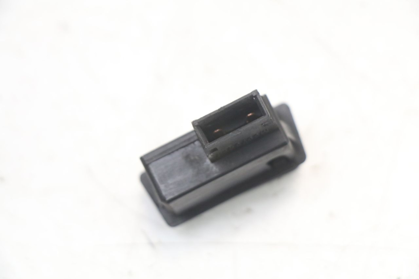 photo de HORN SWITCH HONDA NES AROBASE 125 (2000 - 2003) - Technical close-up