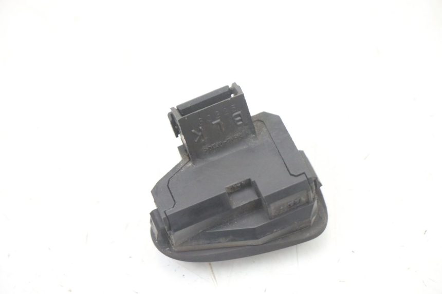photo de HORN SWITCH HONDA SH i 300 (2015 - 2020) - Zoom on usage condition