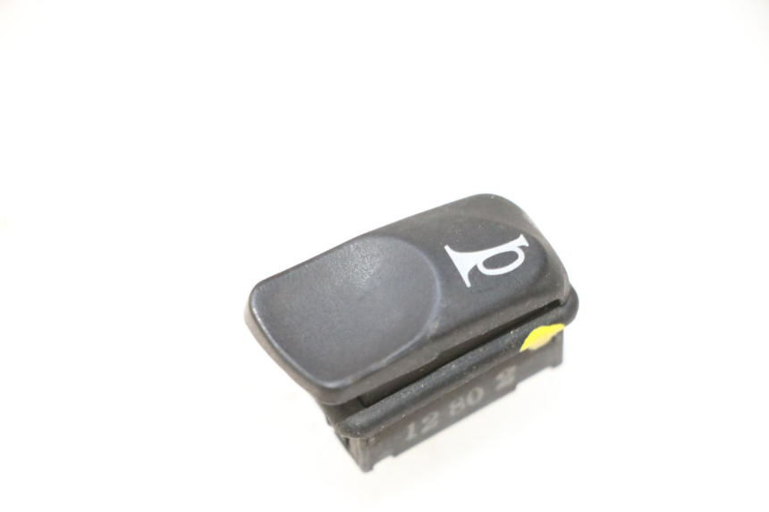 photo de HORN SWITCH PIAGGIO LIBERTY IGET 4T 50 (2015 - 2020) - Main view