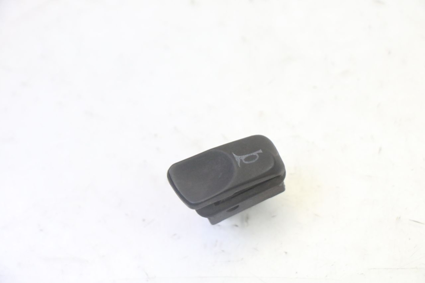 photo de HORN SWITCH PIAGGIO LXV 4T 50 (2009 - 2013) - Main view