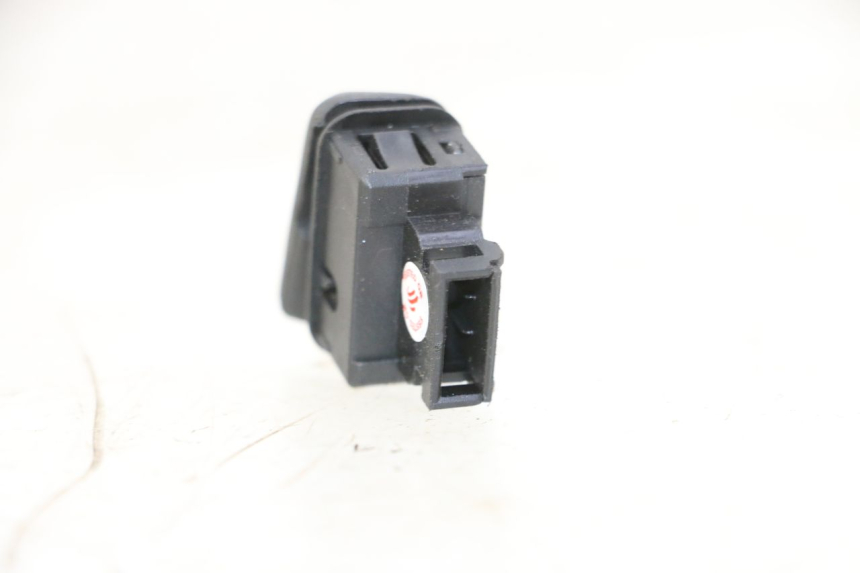 photo de HORN SWITCH PIAGGIO MP3 HPE 310 (2024 - 2025) - Component detail