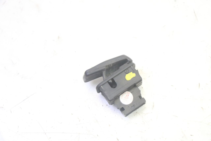 photo de HORN SWITCH PIAGGIO MP3 500 (2016 - 2018) - Zoom on usage condition