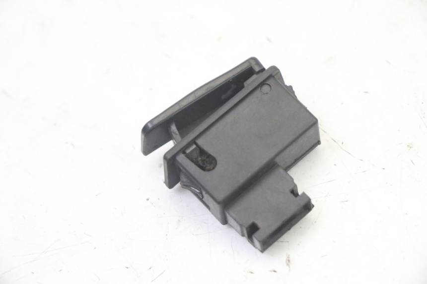 photo de HORN SWITCH JM MOTORS OLDIES GT 4T 50 (2018 - 2025) - Zoom on usage condition