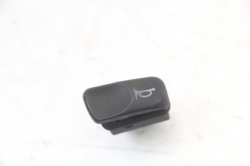 photo de HORN SWITCH PIAGGIO VESPA LX 2T 50 (2005 - 2013) - Component detail