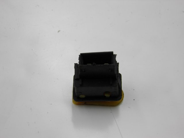 photo de HORN SWITCH REVATTO JOYSTICK 50 (2006 - 2012) - Component detail