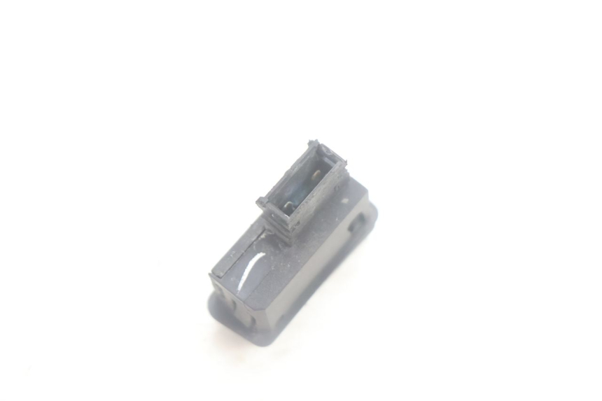 photo de HORN SWITCH HONDA SCV LEAD 100 (2003 - 2007) - Alternative perspective
