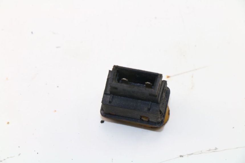 photo de HORN SWITCH WACOX SHENKE 50 (2008 - 2014) - Component detail