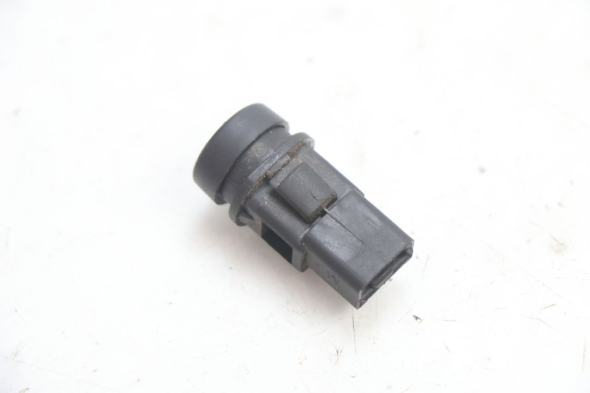 photo de HORN SWITCH GILERA STALKER 50 (2004 - 2014) - Zoom on usage condition