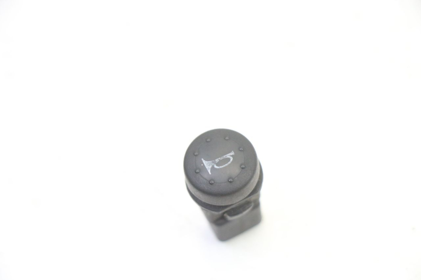 photo de HORN SWITCH PIAGGIO SUPER LX 125 (2000 - 2003) - Main view