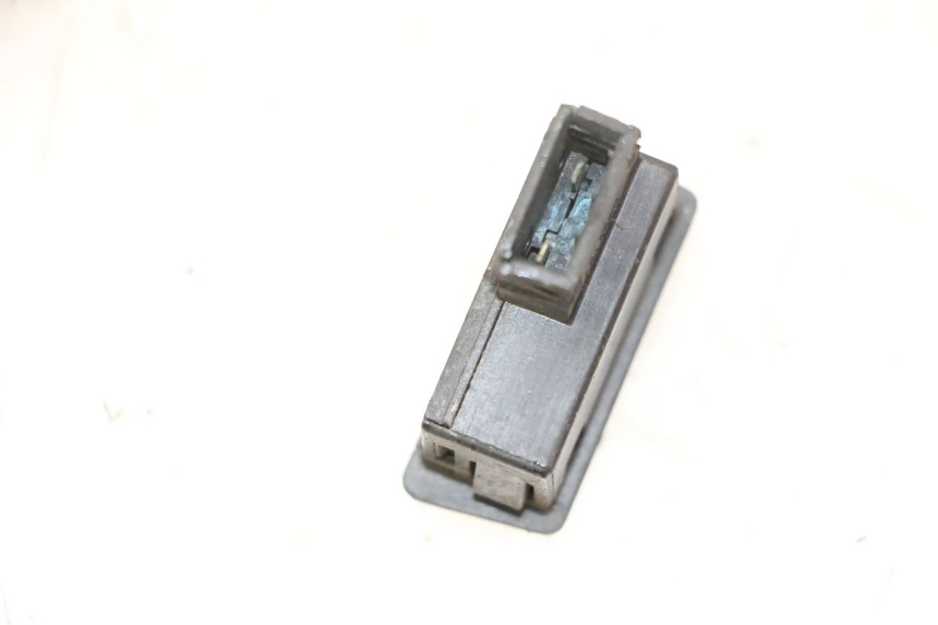 photo de HORN SWITCH PEUGEOT TWEET 4T 50 (2018 - 2022) - Component detail