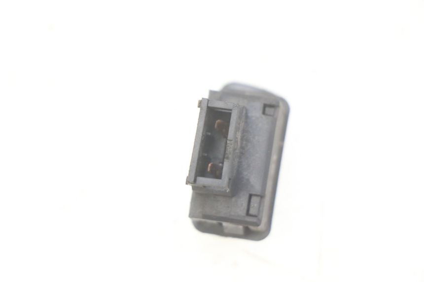 photo de HORN SWITCH PIAGGIO VESPA LX 2T 50 (2005 - 2013) - Zoom on usage condition