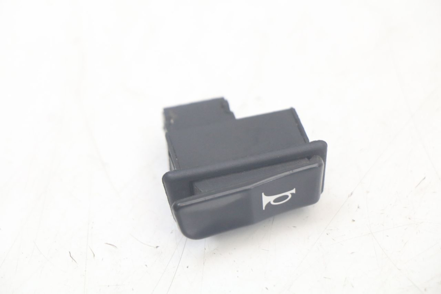 photo de HORN SWITCH YAMAHA XMAX X-MAX 125 (2006 - 2009) - Main view