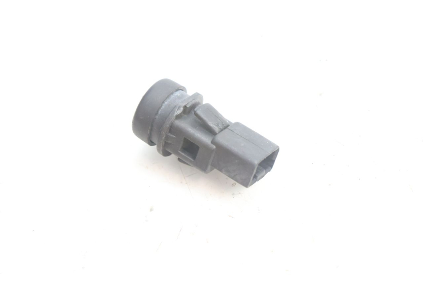 photo de HORN SWITCH PIAGGIO X9 AMALFI 180 (2000 - 2003) - Zoom on usage condition
