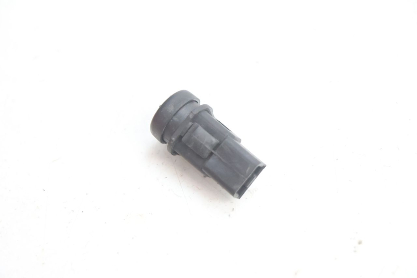 photo de HORN SWITCH PIAGGIO X9 EVOLUTION 125 (2003 - 2007) - Zoom on usage condition