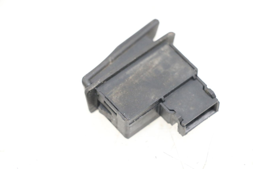 photo de HORN SWITCH YAMAHA YN NEO'S 50 (1997 - 2004) - Zoom on usage condition