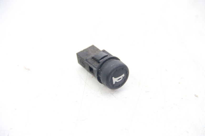 photo de HORN SWITCH PIAGGIO ZIP 2T 50 (2009 - 2019) - Main view