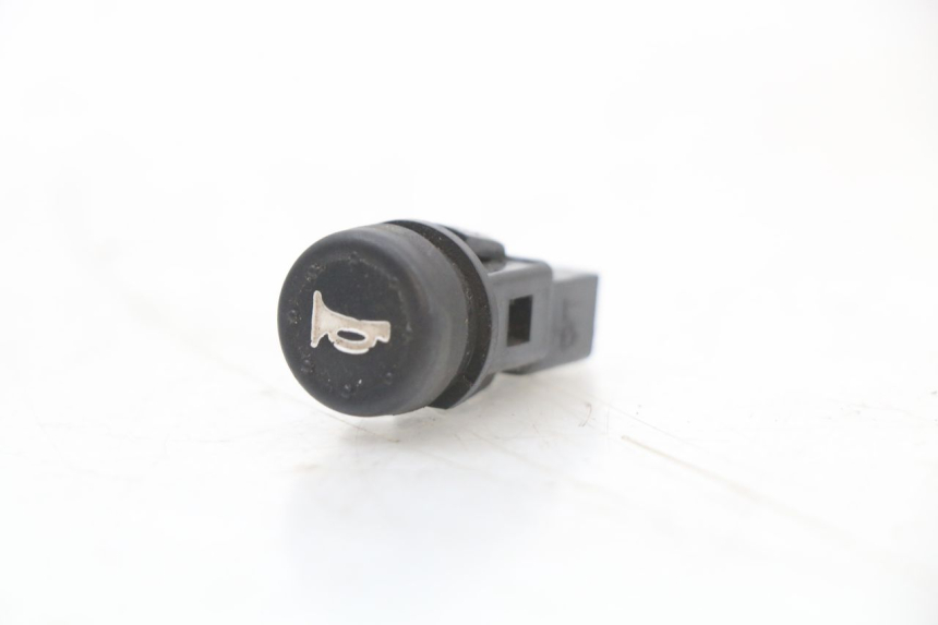 photo de HORN SWITCH PIAGGIO ZIP 2T 50 (2009 - 2019) - Main view