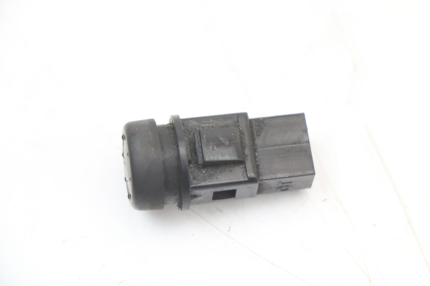 photo de HORN SWITCH PIAGGIO ZIP 2T 50 (2009 - 2019) - Component detail