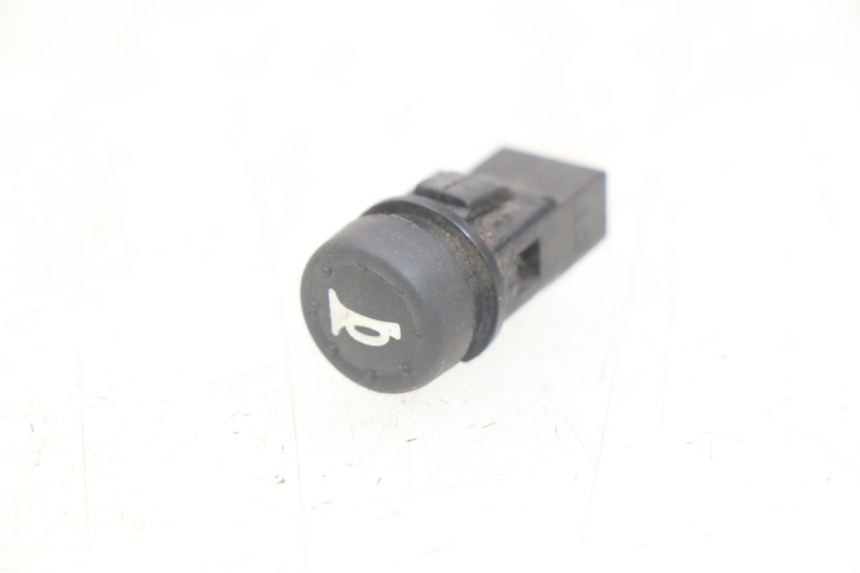 photo de HORN SWITCH PIAGGIO ZIP 4T 50 (2018 - 2020) - Main view